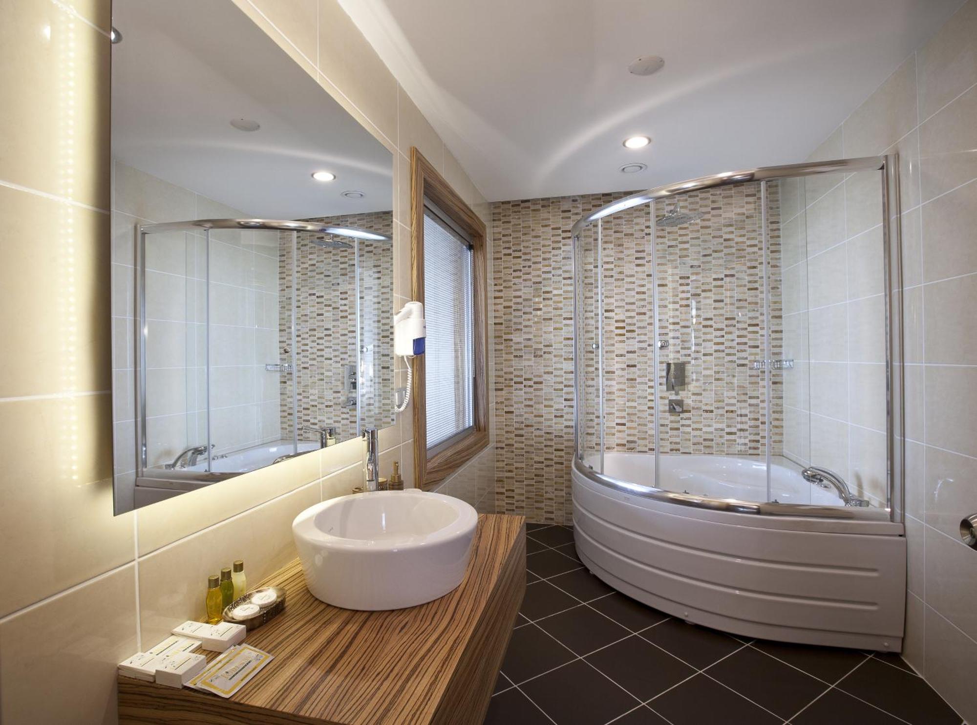 Fourway Hotel&Spa Dortyol Zewnętrze zdjęcie